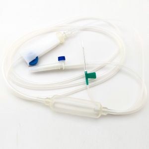 Equipo de infusión intravenosa (tubo doble)